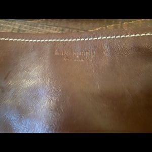 Small Kate spade purse.